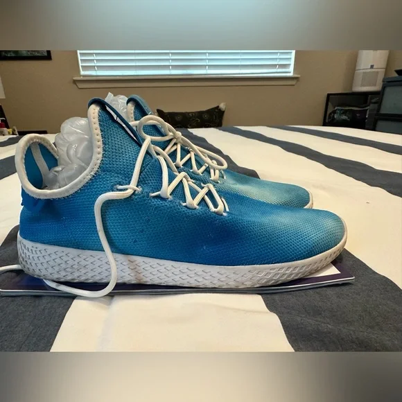 Adidas X Pharrell Williams Hu 9.5 mens blue - Picture 1 of 6